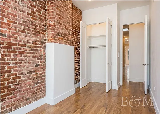 Rented by Brick&Mortar | media 16