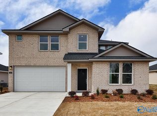 118 Plum Tree Dr, Hazel Green, AL 35750