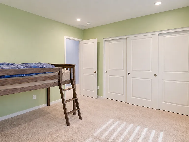 2933 E Sunstone St — Photo 19