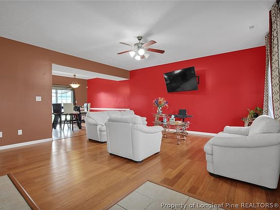5th image of 2719 Daniel Boone Ln