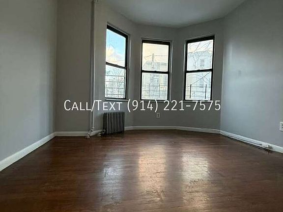 4th image of 92 Ash St APT 2