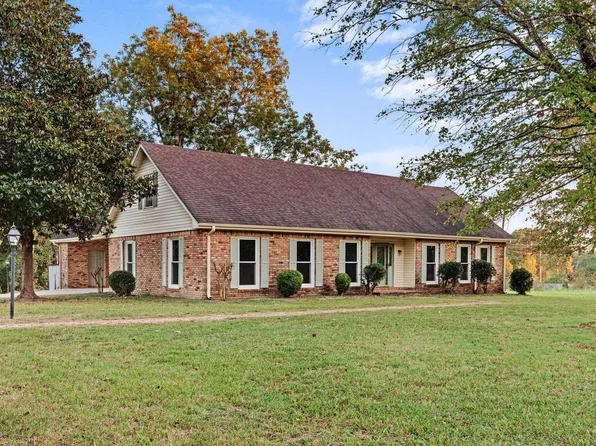 3980 Colburn Mountain Rd, Tuscumbia, AL 35674