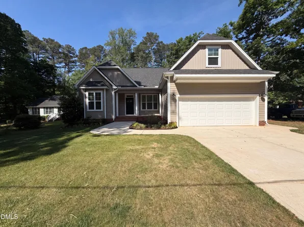 330 Shawnee Dr, Louisburg, NC 27549