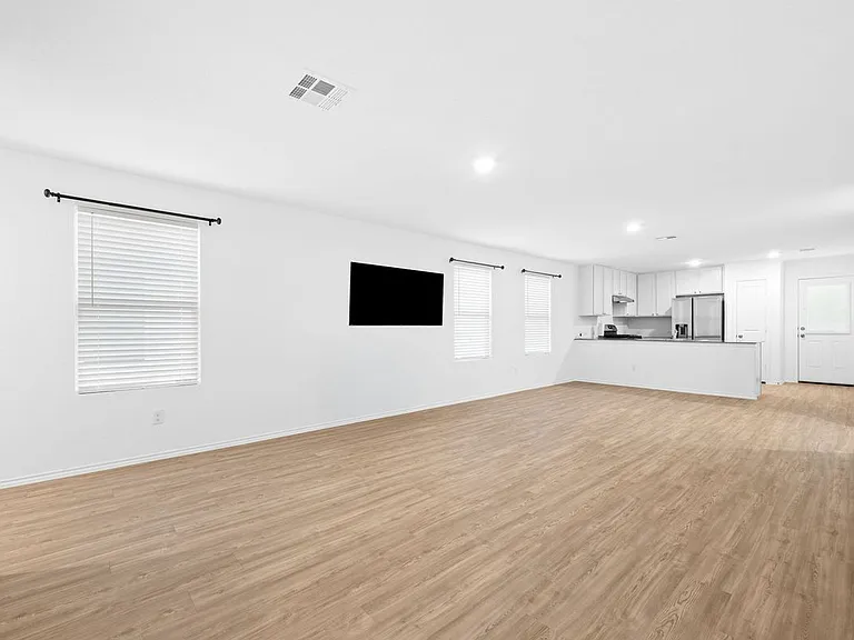 14608 Cregg Mill Dr — Photo 5
