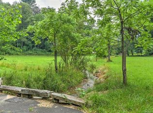 99999 Chunns Cove Rd #3B, Asheville, NC 28805