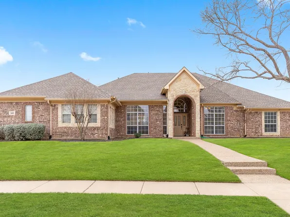 6109 Valleywood Dr, Flower Mound, TX 75028