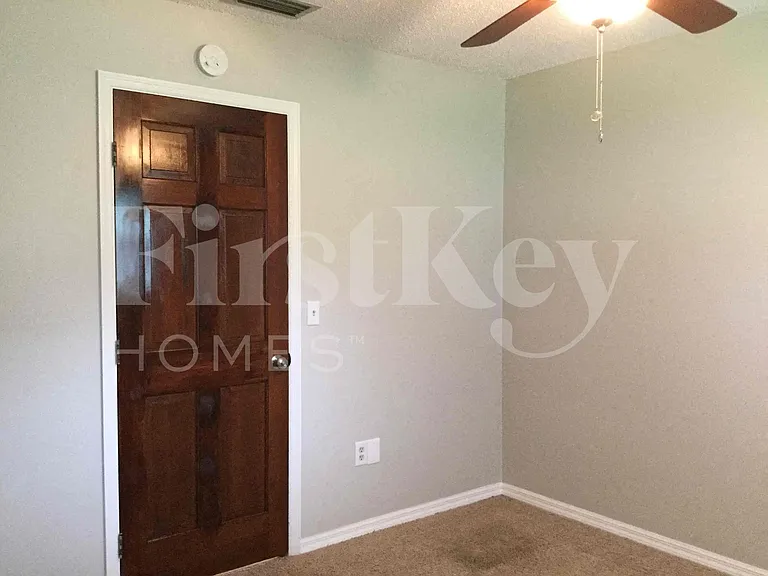 4514 Glen Eden — Photo 15