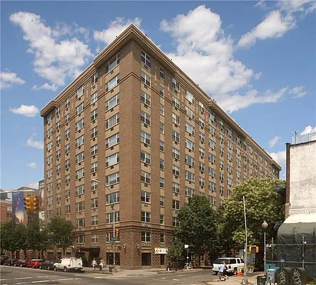 Rented by Manhattan Skyline | media 4