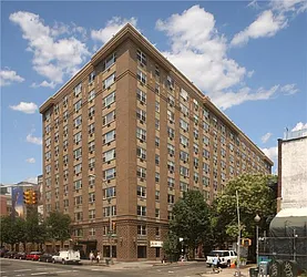 Rented by Manhattan Skyline
