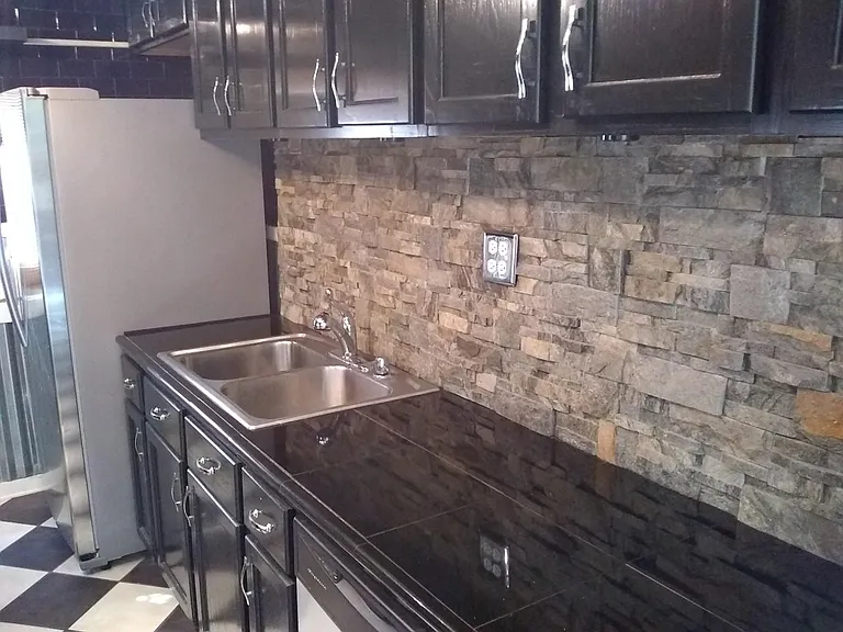 5801 Maxon Ave — Photo 6