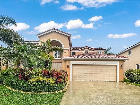 3rd image of 1714 Royal Grove Way