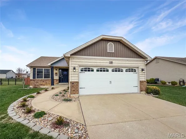 119 Albany Manor Dr, Wentzville, MO 63385