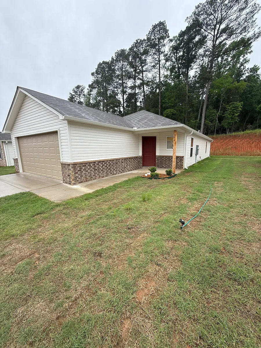 Building Photo - 771 Gussy Ln