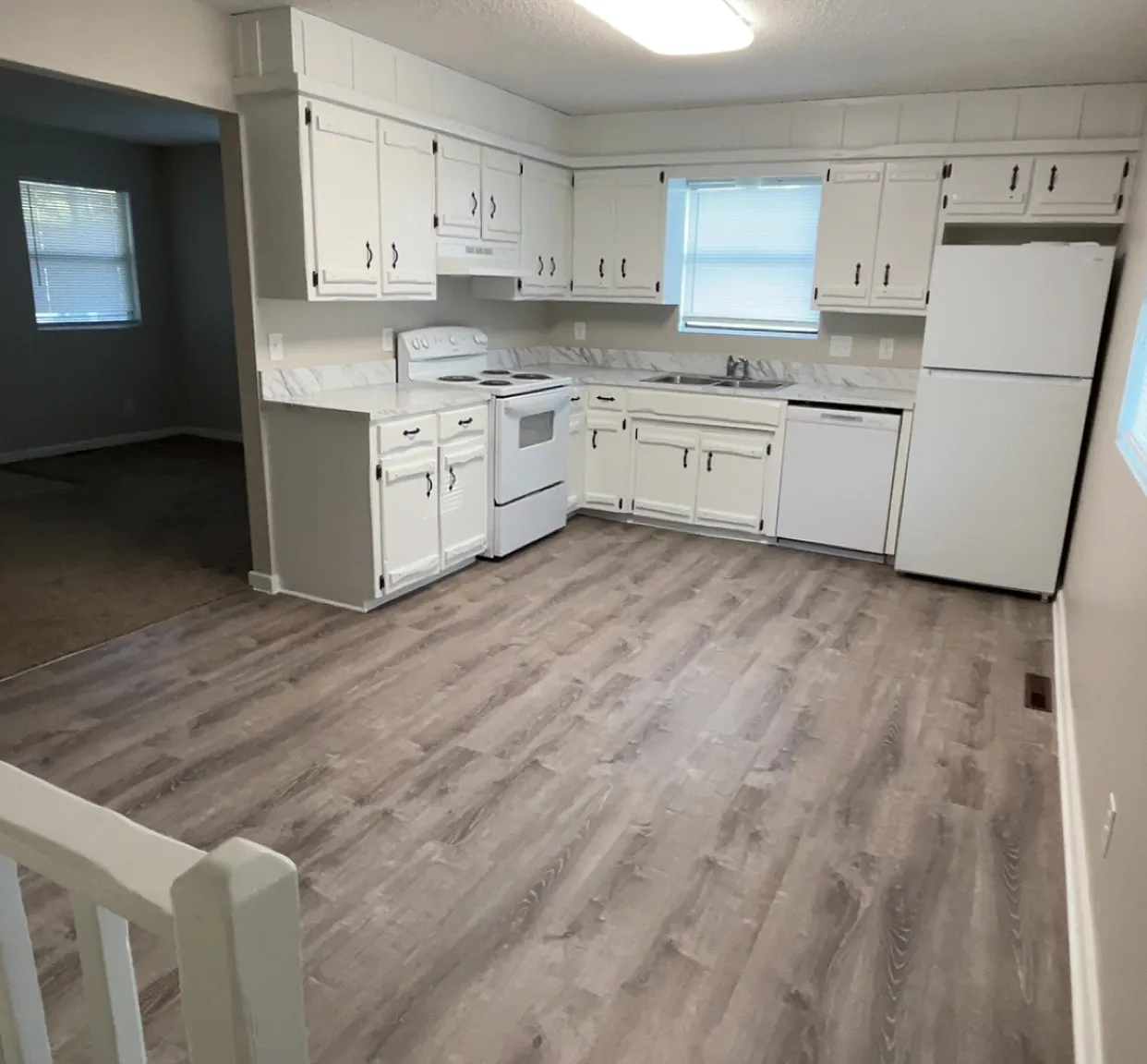 3 bed, 1400 sqft, $1,175 — Photo 1