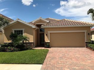 2114 Clementine St, Naples, FL 34120