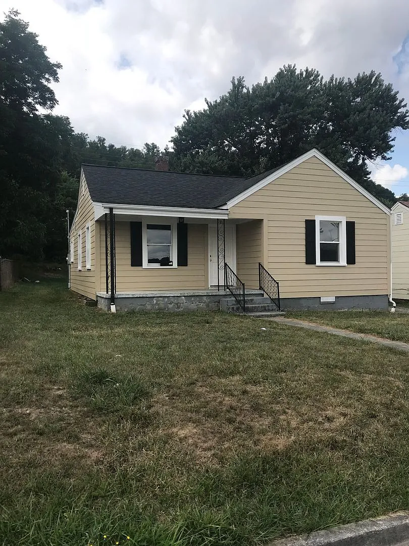 Beautiful Four Bedroom Two Bath Home being renovated and available soon in Radford — Photo 1