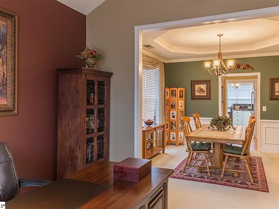 4th image of 510 Heather Grove Ct
