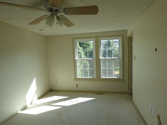2nd image of 34 Ben Franklin Dr #209