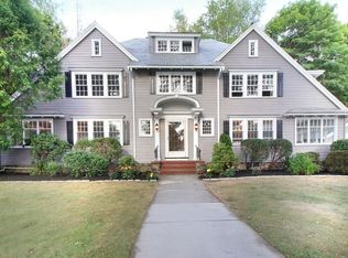 31 Geneva Rd, Melrose, MA 02176