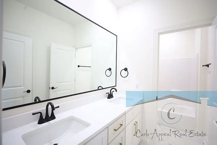 123 Hidden Creek Dr — Photo 17