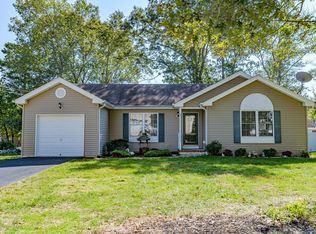 1013 Driftwood Ave, Manahawkin, NJ 08050
