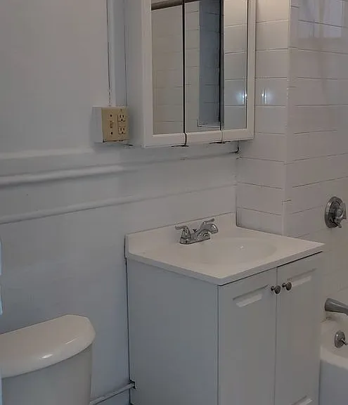 452 Park Dr #11E — Photo 30