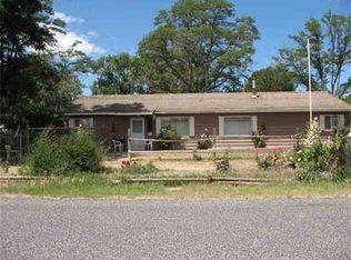 423 Austin Dr, West Richland, WA 99353