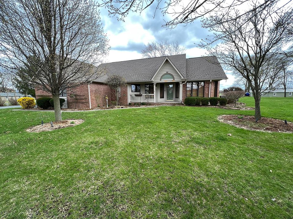 Front of house facing street