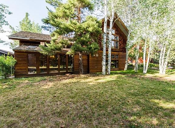 2nd image of 1286 Moray Ct