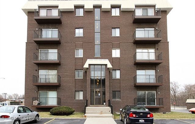 1st image of 10424 Central Ave #16