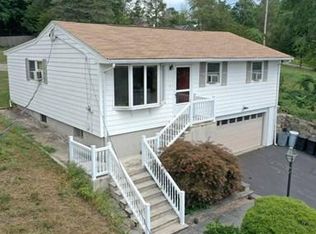147 Haverhill Rd, Amesbury, MA 01913