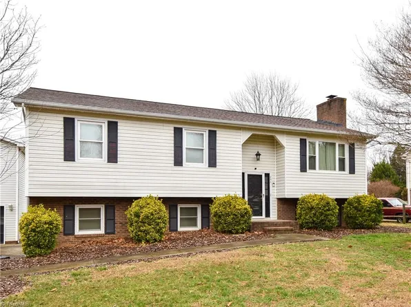 246 Laurel Ct, Winston Salem, NC 27127