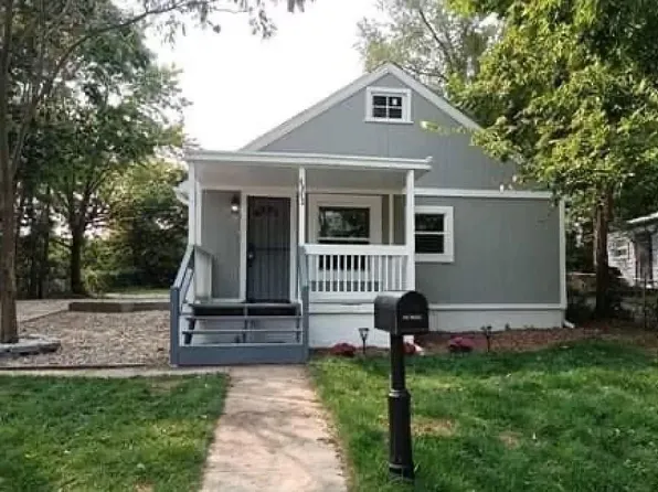 8032 Montgall Ave, Kansas City, MO 64132