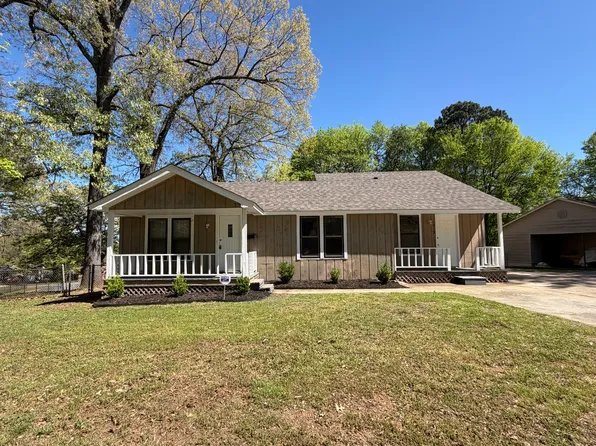 1015 Oakwood Dr, Benton, AR 72015