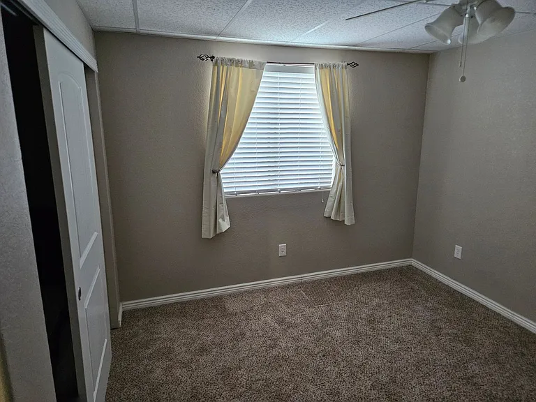 6686 Solana Dr — Photo 21