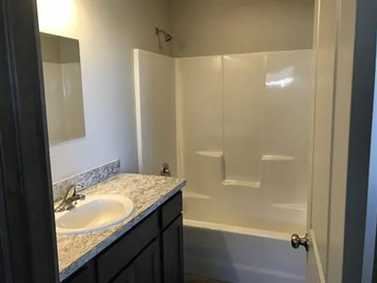 1311 Westwood Cir — Photo 21