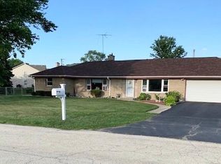 221 S Prairie Ave, Arlington Heights, IL 60005