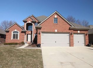 18293 Tarpey Dr, Macomb, MI 48044