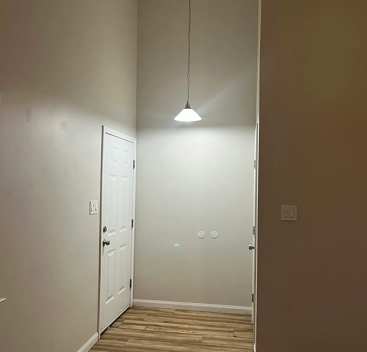 1904 Hearthstone Drive, Unit 102 — Photo 3