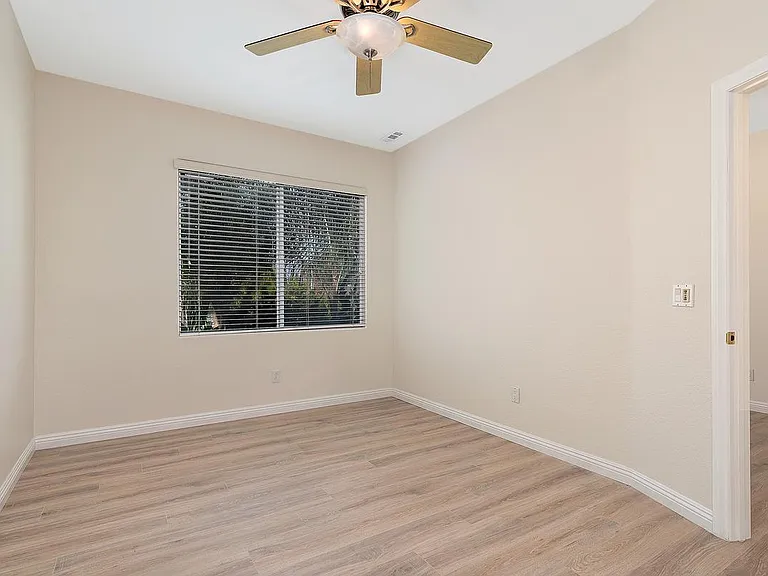 10801 Calle Mar De Mariposa — Photo 17