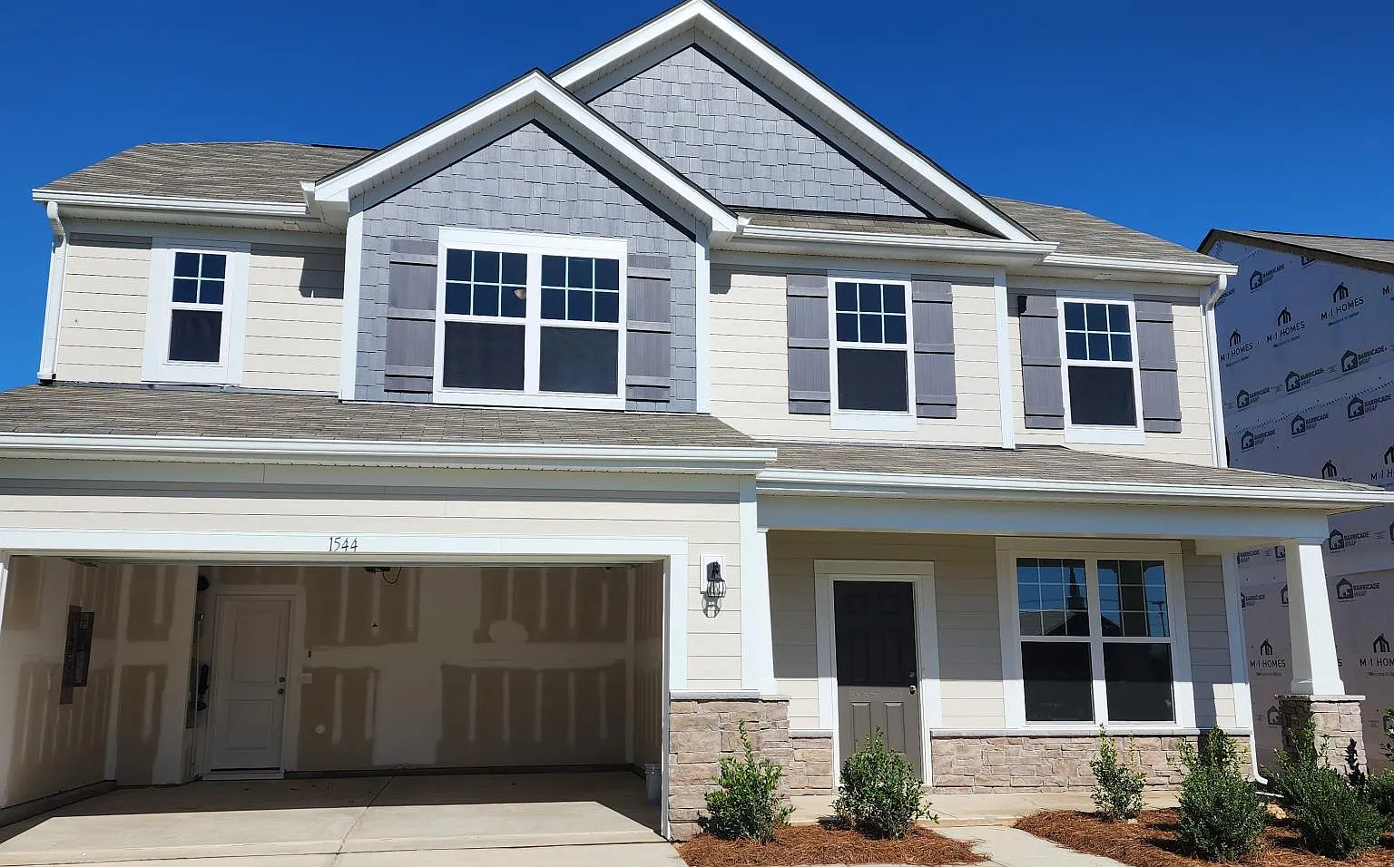 3 bed, 2.5 bath, 1969 sqft, $2,249 — Photo 4