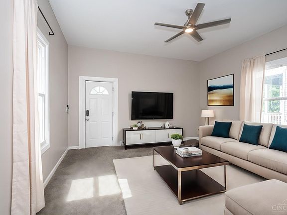 5th image of 4813 Winter St