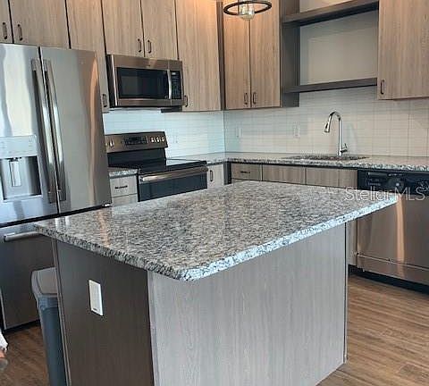 4th image of 955-1 N Orlando Ave