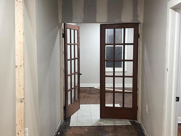 5th image of 908 W Hadley STREET #908A