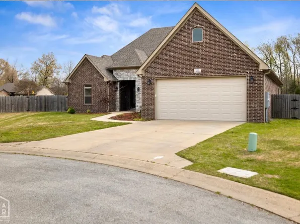 828 Laura Lea, Jonesboro, AR 72401