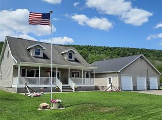 620 W Cottage Ln, De Ruyter, NY 13052