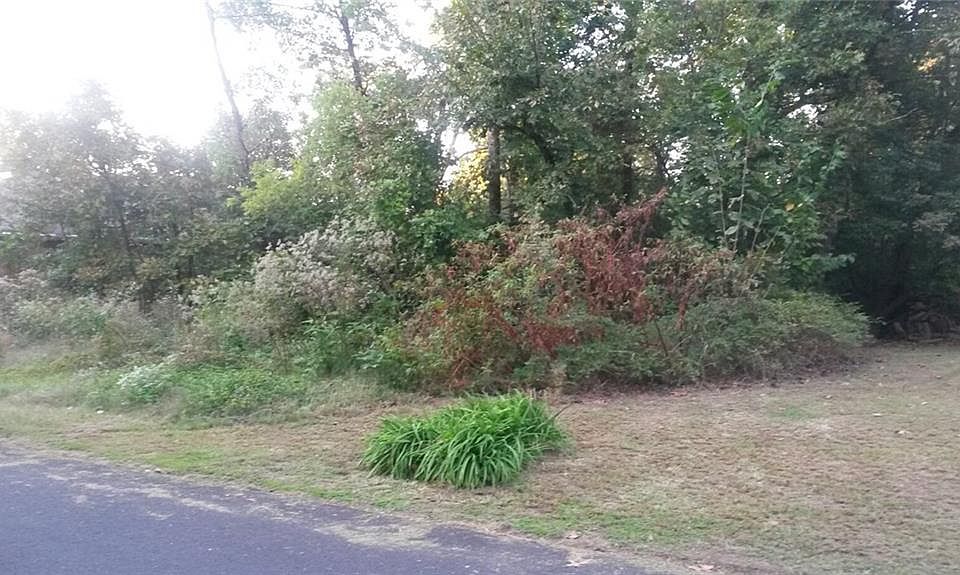 1st image of 28 Elvanfoot Ln