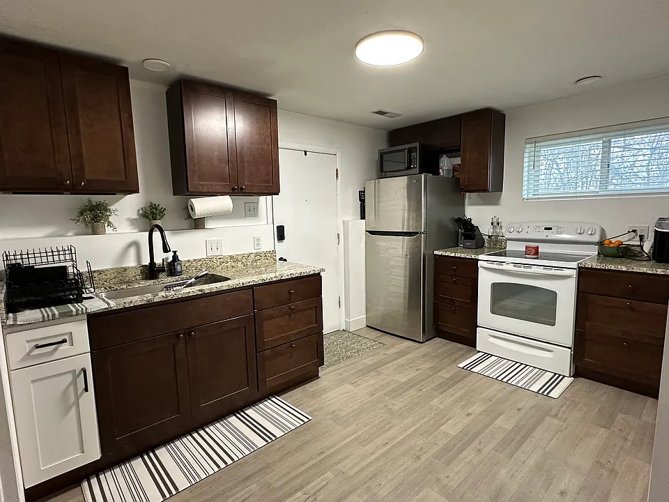 746 E 550 N #BASEMENT