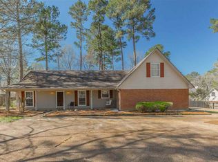 1011 Lake Dockery Rd, Byram, MS