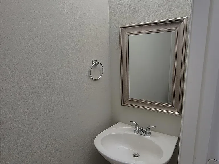 2813 Arbor Brook Ln — Photo 14